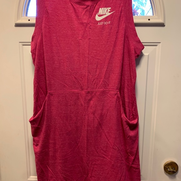 Å aty Nike W NSW Dress Jersey â Queens ð